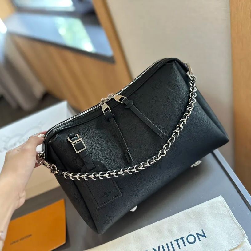 Louis Vuitton◇Lv ベラ トートバッグ