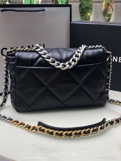 Chanel 19 medium 1161