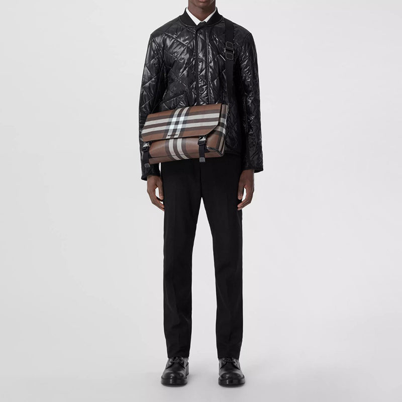 【BURBERRY】バーバリー チェック ラージメッセンジャーバッグ