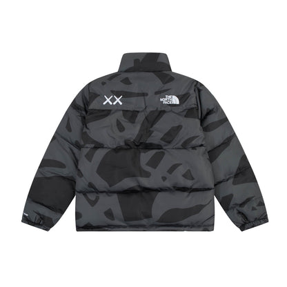 【The North Face】KAWS1996 ダウンジャケット ご好評に付き再入荷！