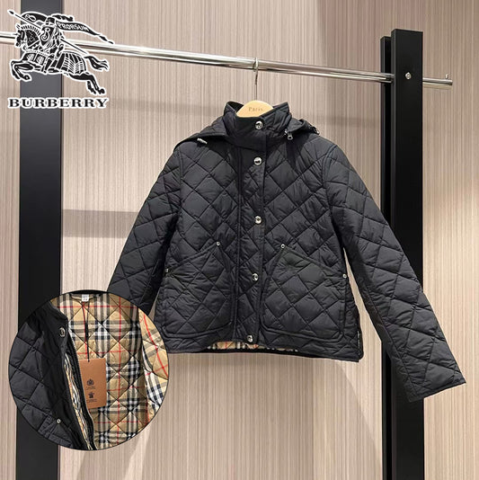 BURBERRY ダウンジャケット SS96783