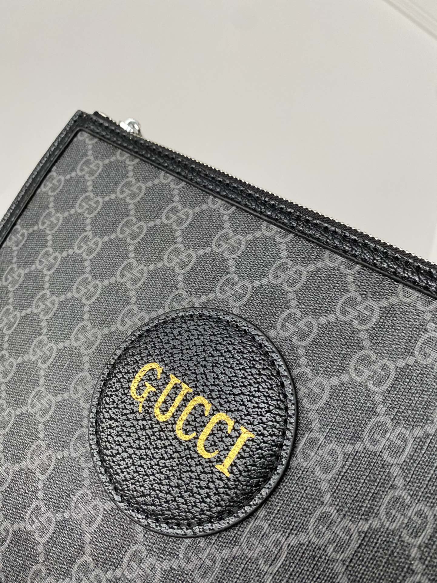 GUCCI(グッチ)クラッチバッグ 29*20cm