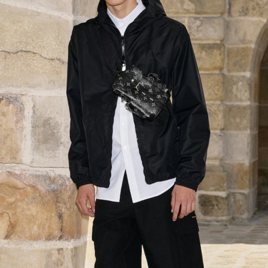 【Louis Vuitton】クロスボディ ショルダー バックパック M82769