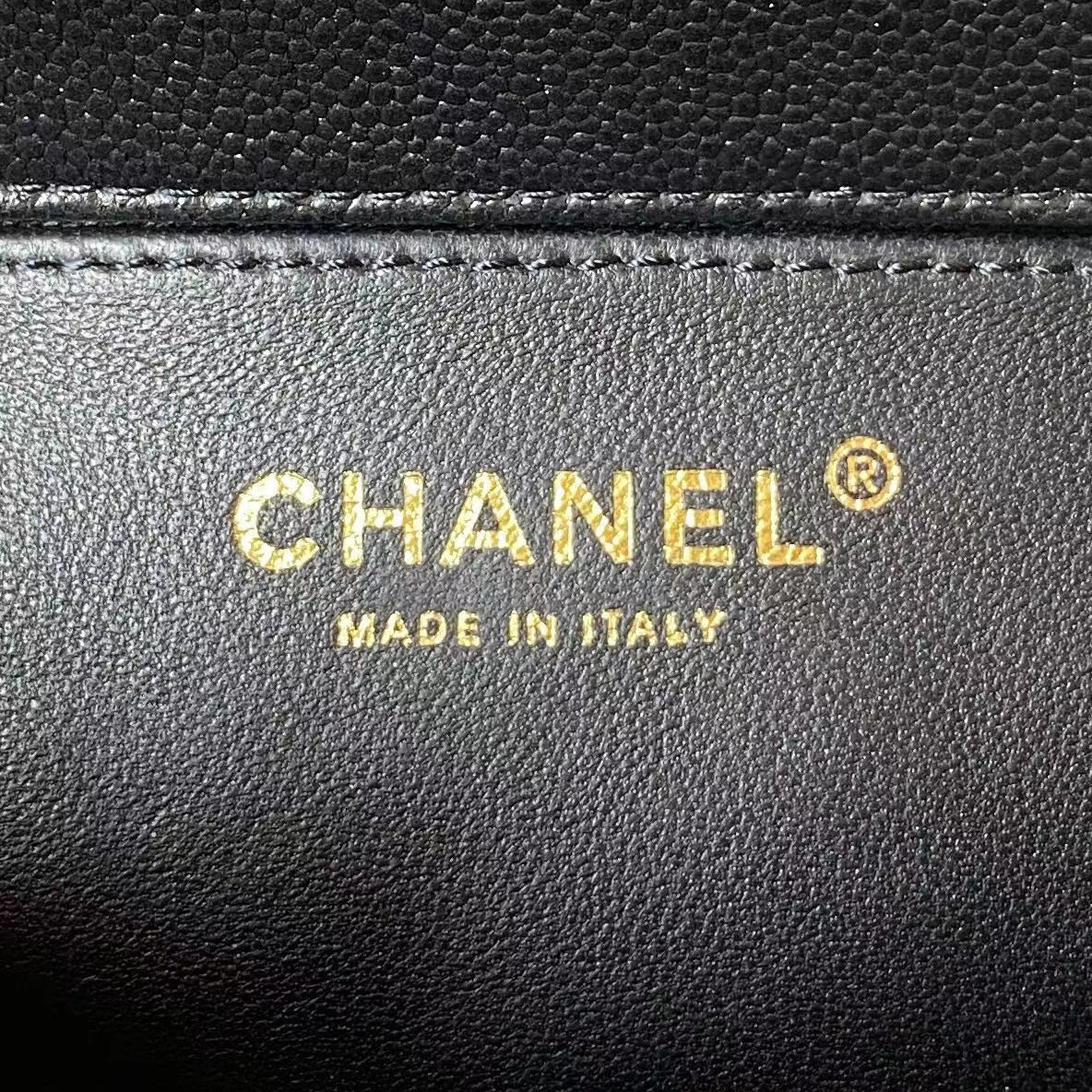 Chanel golden ball in small AS3828