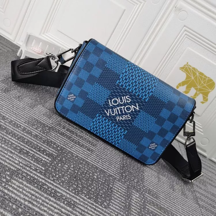 LOUIS VUITTON ルイヴィトン メッセンジャーバッグ 23.5X14X5CM