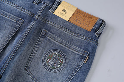 Burberry バーバリー ジーンズ