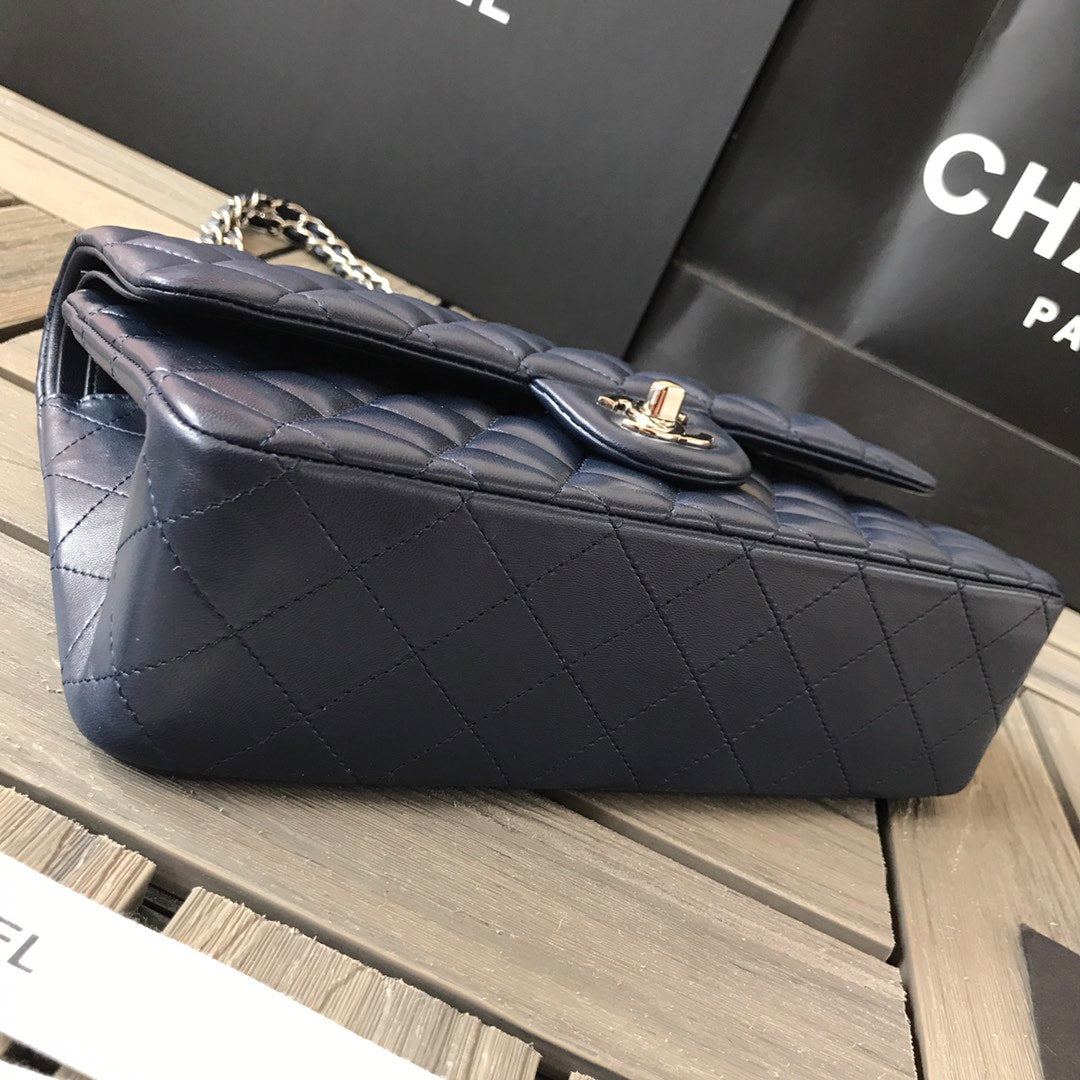 Chanel Flap Bag 1112