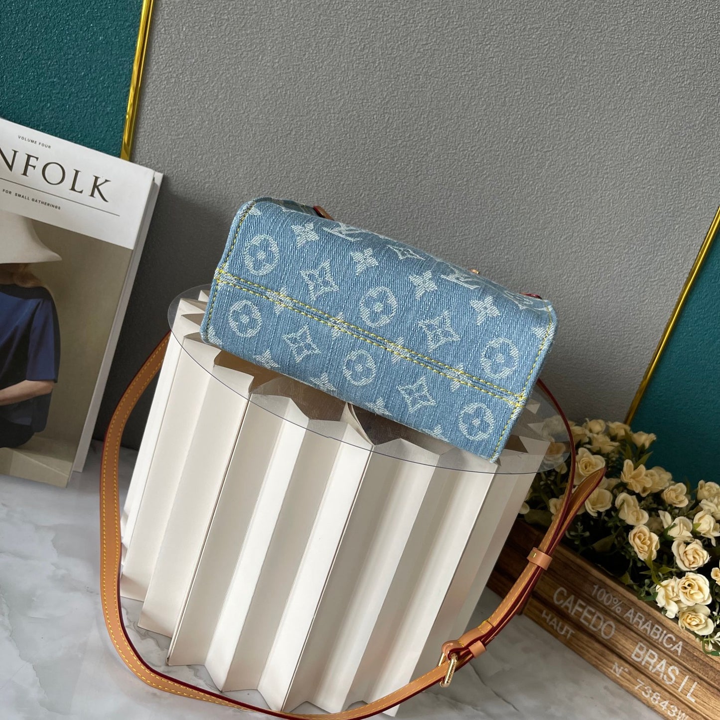 LouisVuitton ブルーデニムデニムスクエアバッグシリーズ M46993 M47054