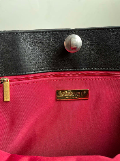 CHANEL 19 SHOPPING BAG 3360