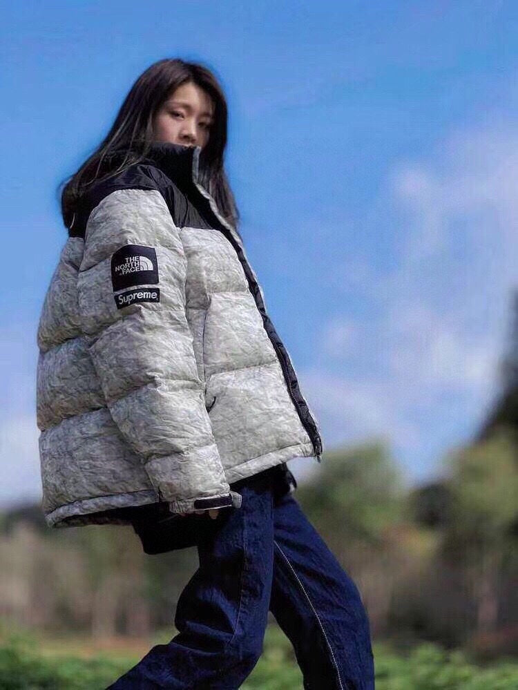 【The North Face x Supreme】 ダウンジャケット【即日出荷】