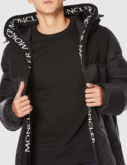 【MONCLER旗艦店】モンクレール ダウンジャケット ご好評に付き再入荷！！