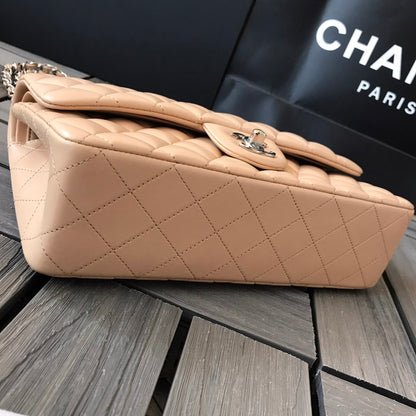Chanel Flap Bag 1112