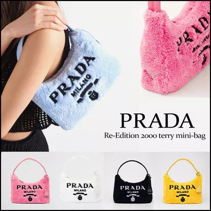 【2022秋冬新作 】Vivi 雑誌掲載！韓国の宋智雅さん愛用のPrada Hoboバッグ