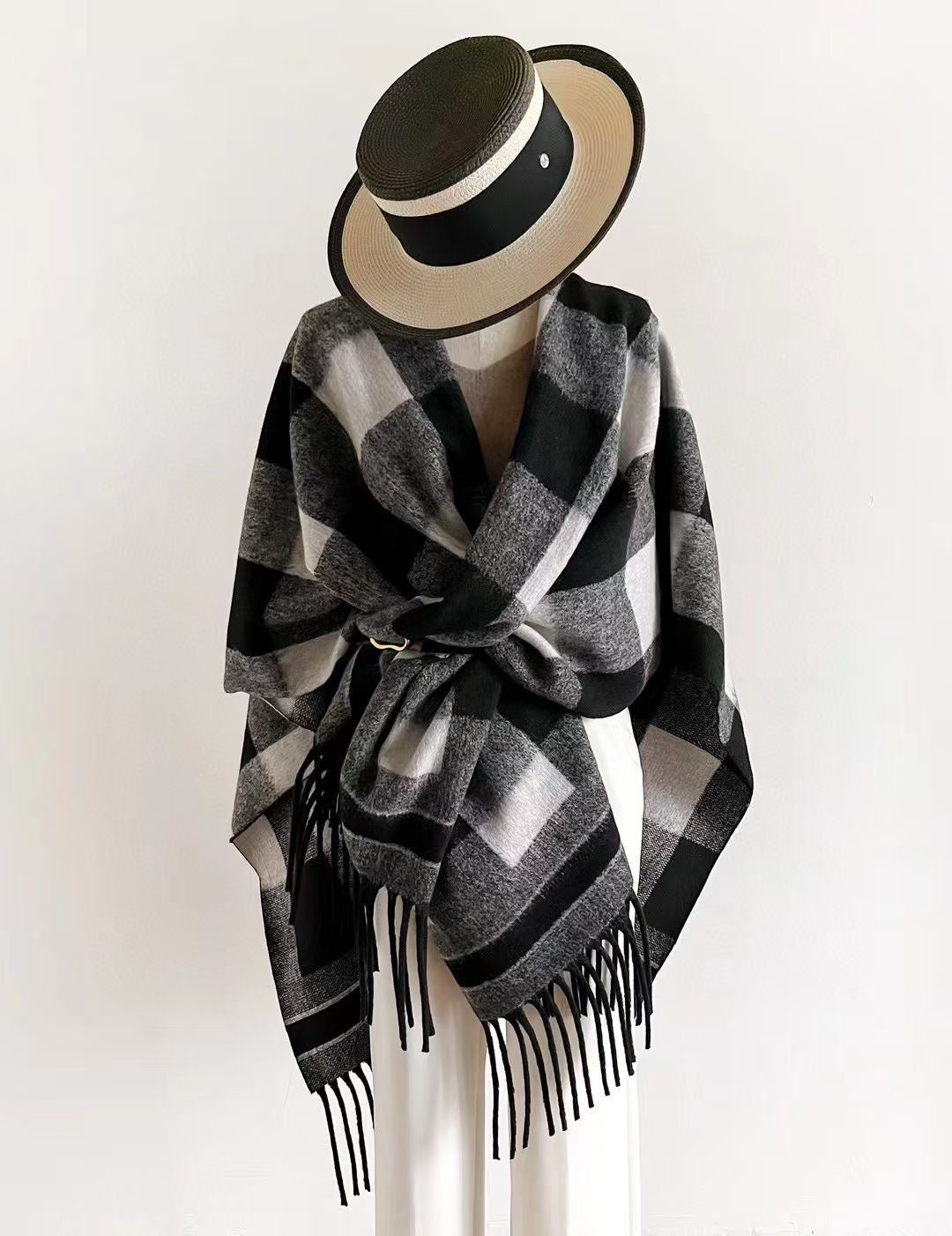 【BURBERRY バーバリー 】バーバリー/バーバリーヤ 欧米風クラシックチェッカーボード ウールタッセル 大判ショールケープ