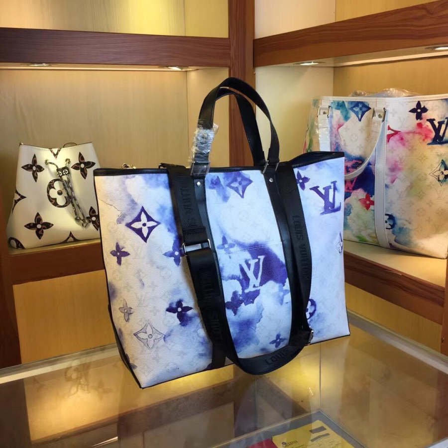 LVルイヴィトンNEWTOTEラージハンドバッグ