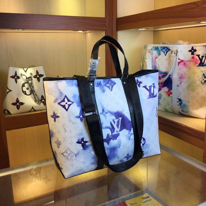 LVルイヴィトンNEWTOTEラージハンドバッグ