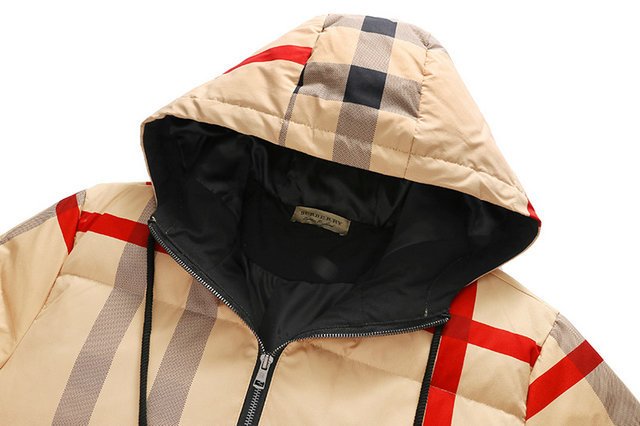 Burberry (バーバリー) ダウンジャケット