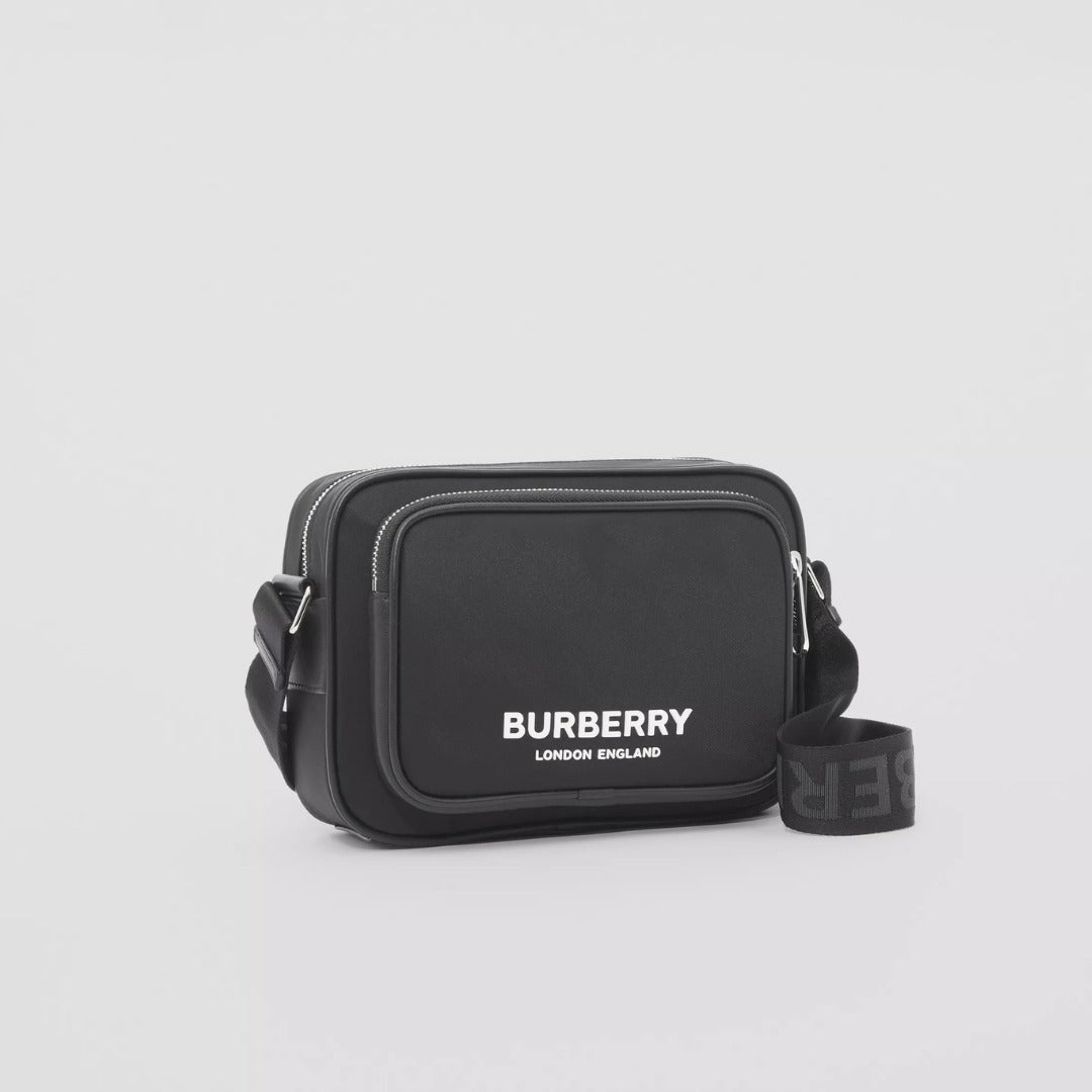 【BURBERRY】バーバリー ロゴ入り ナイロン ショルダーバッグ