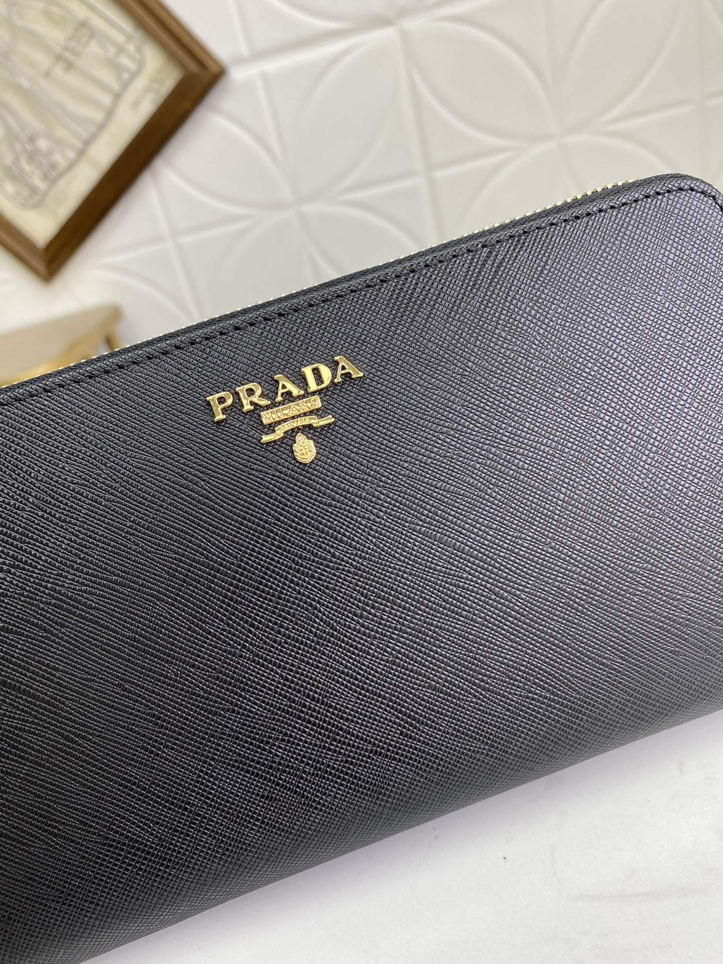 PRADA(プラダ) 財布 21x12cm
