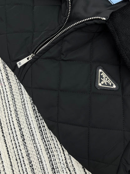 【PRADA旗艦店】ダウンジャケット、ご好評に付き再入荷！