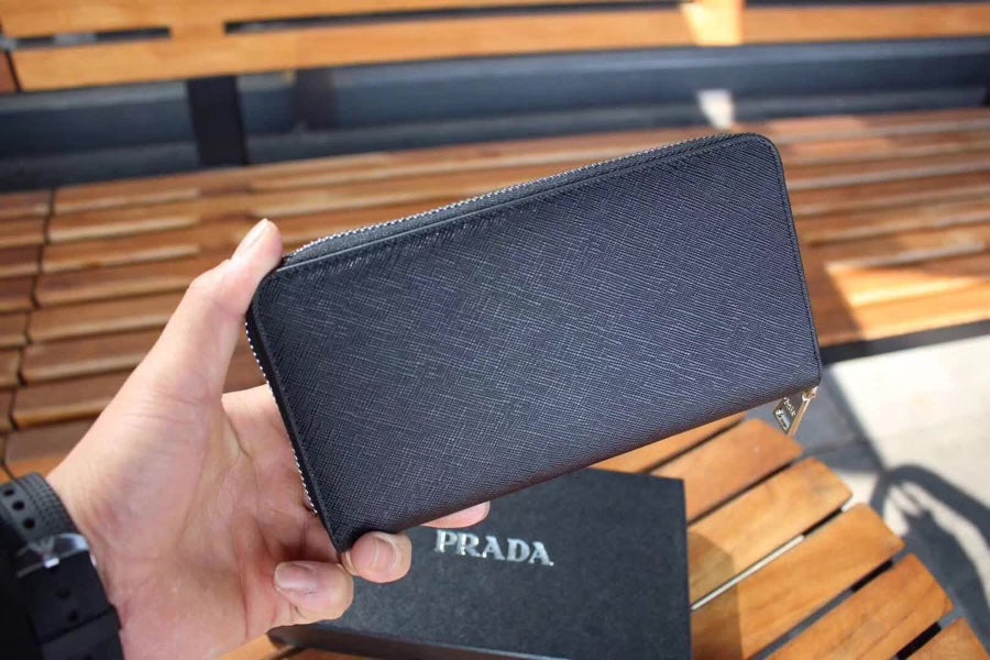 【PRADA 公式旗艦店】プラダ 財布 当日出荷 好評に付き再入荷！19*10*2.5CM