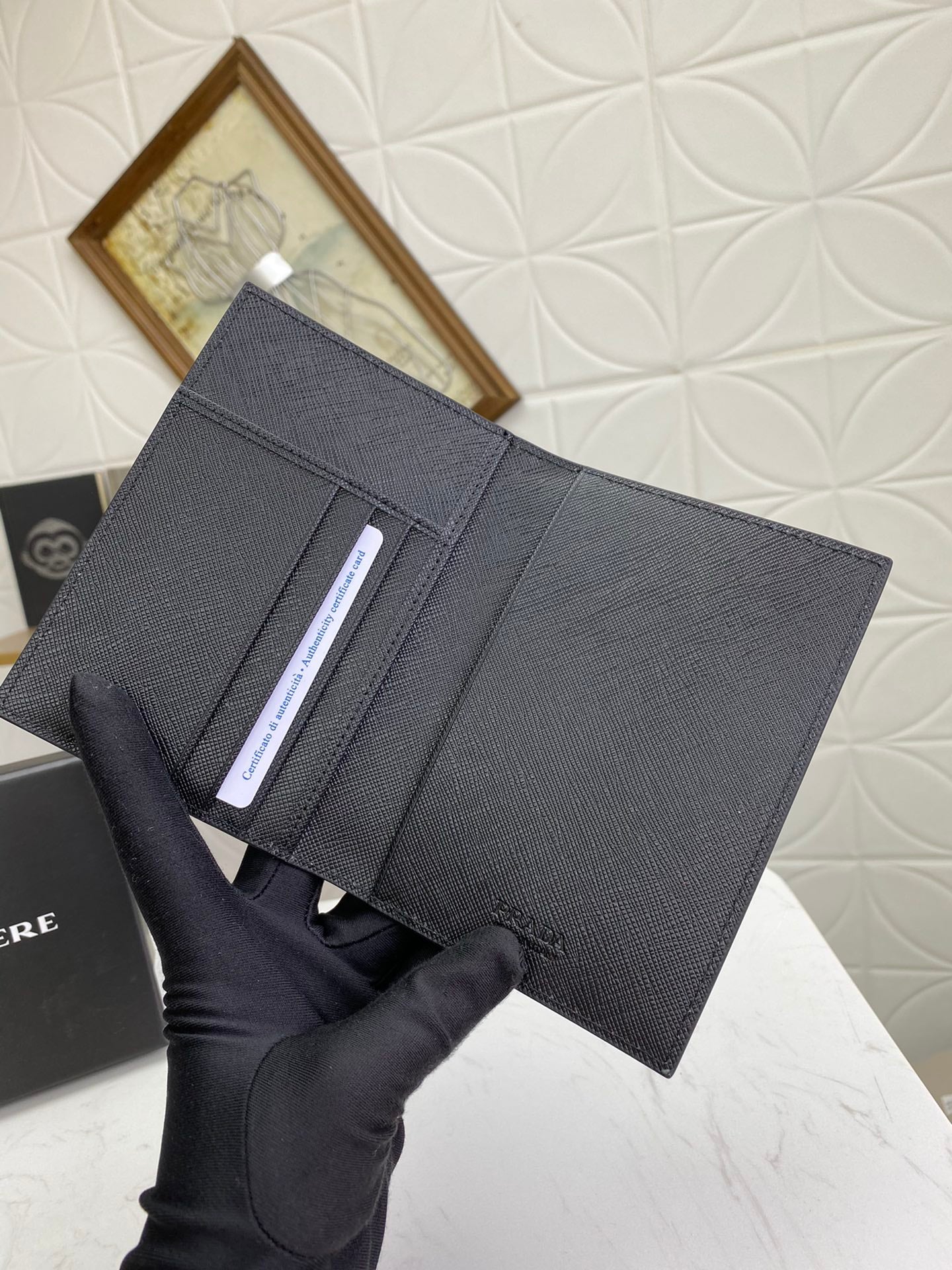 PRADA(プラダ) 財布9.5x14cm