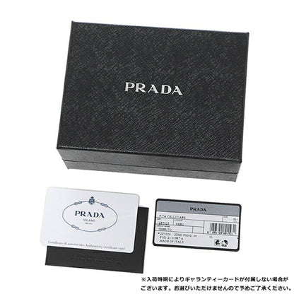 【即発】PRADA ユニセックスショルダーバッグ