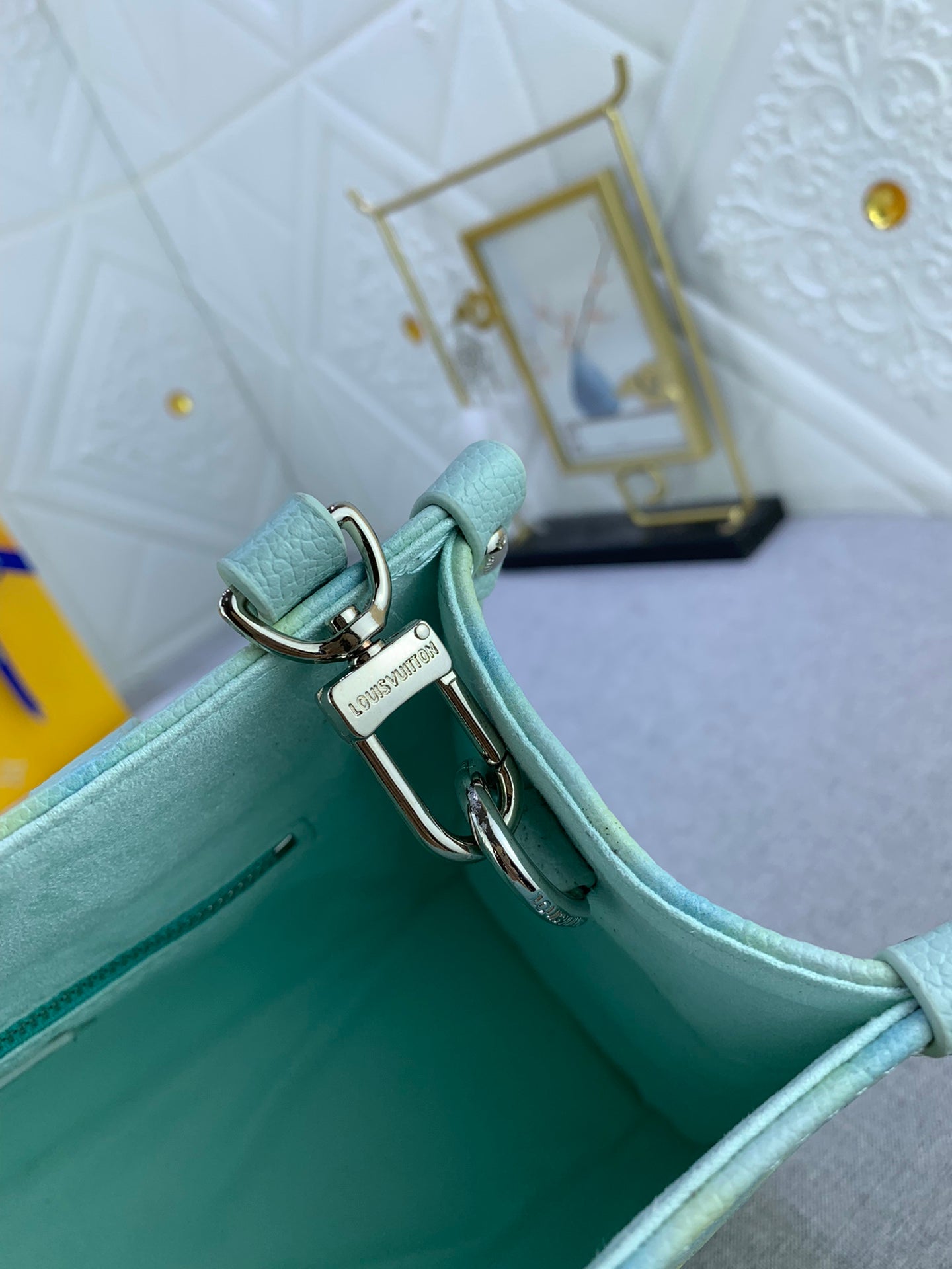 Louis Vuitton(ルイヴィトン) ONTHEGO バッグ 25x19cm