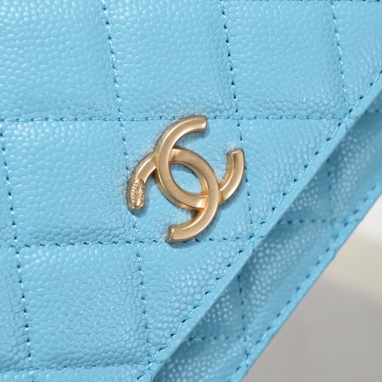 CHANEL 22SS AP2804