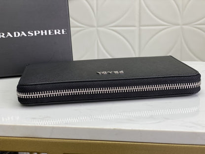 PRADA(プラダ) 財布 21x12cm