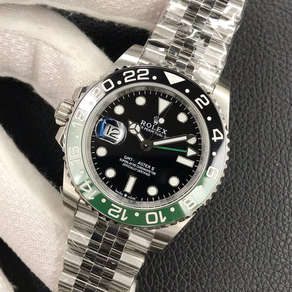 ロレックス GMTマスターII 126720VTNR