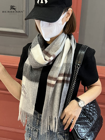 【BURBERRY バーバリー】スカーフ32*180CM 241108