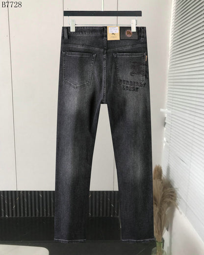 Burberry バーバリー ジーンズ