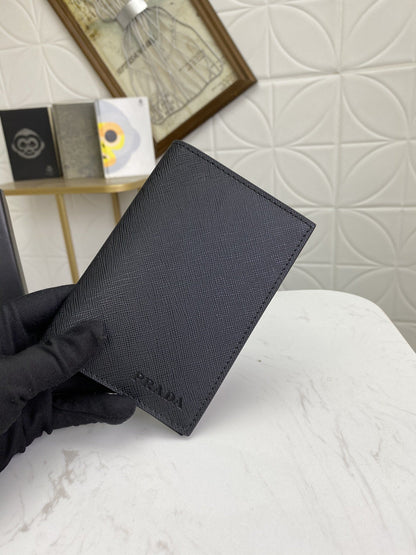 PRADA(プラダ) 財布9.5x14cm