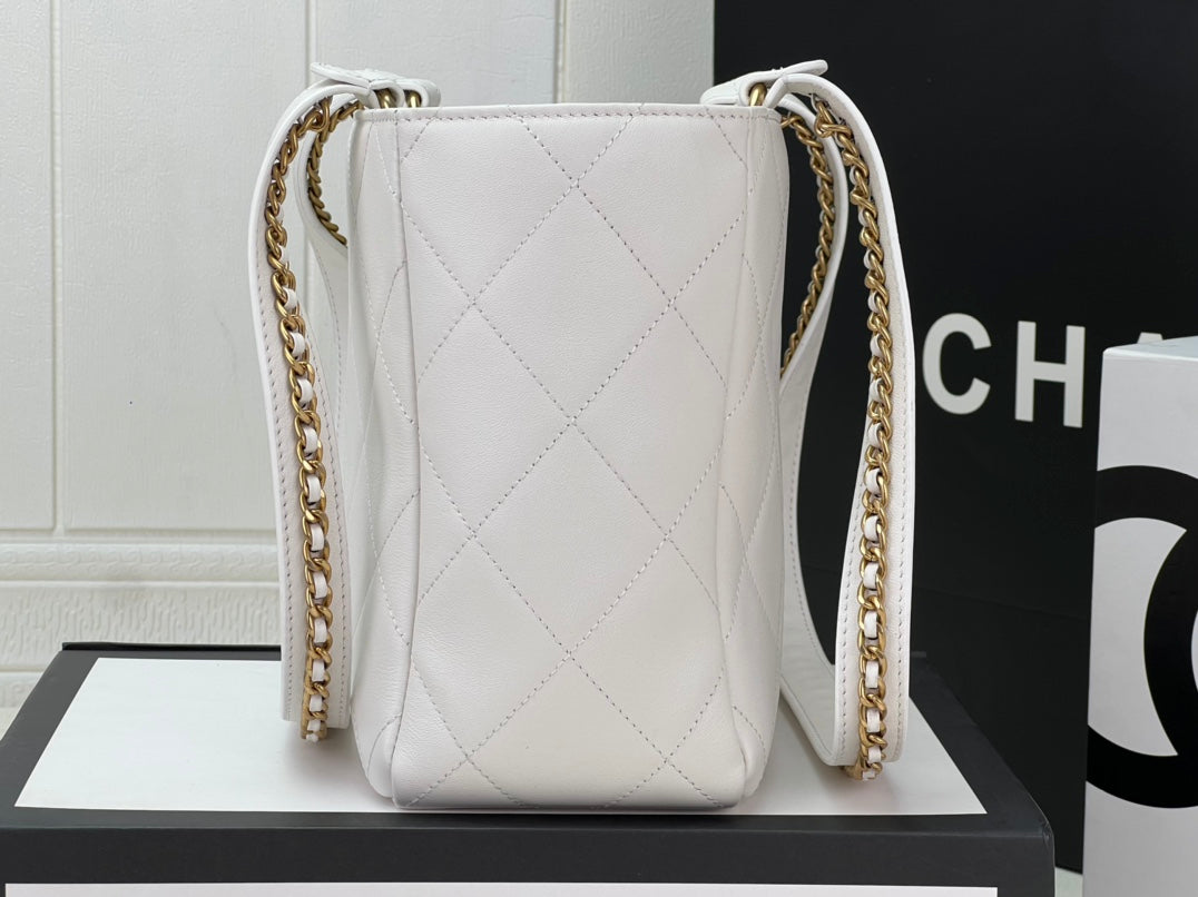 Chanel SHOPPING BAG AS3508