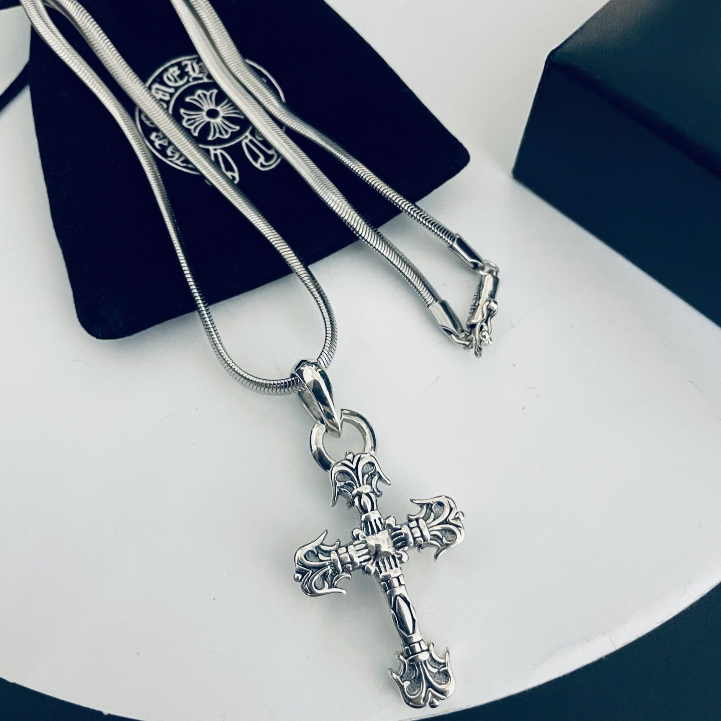 【CHROME HEARTS】クロムハーツ、新しいネックレス万能シンプルファッションオーナメント