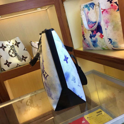 LVルイヴィトンNEWTOTEラージハンドバッグ