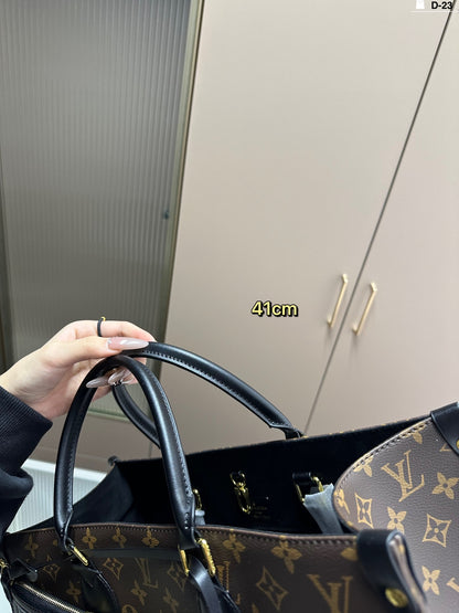 Louis Vuitton(ルイヴィトン) コストパフォーマンスの王様 onthego マミーバッグ 新モデル発売