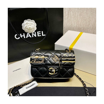 【入手困難】25ans雑誌掲載！中条あやみ愛用Chanel Pearls Charms Mini Flap Bag AS2978