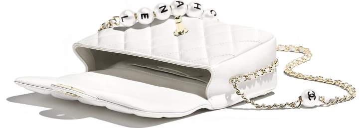 シャネル ラムスキン & コスチューム パール