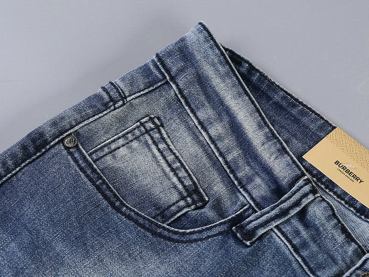 Burberry バーバリー ジーンズ
