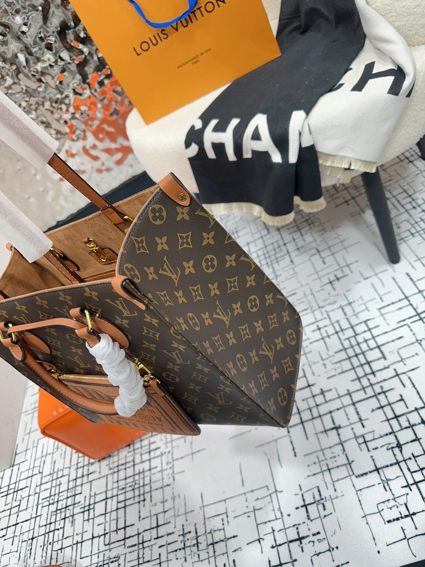 Louis Vuitton(ルイヴィトン) コストパフォーマンスの王様 onthego マミーバッグ 新モデル発売