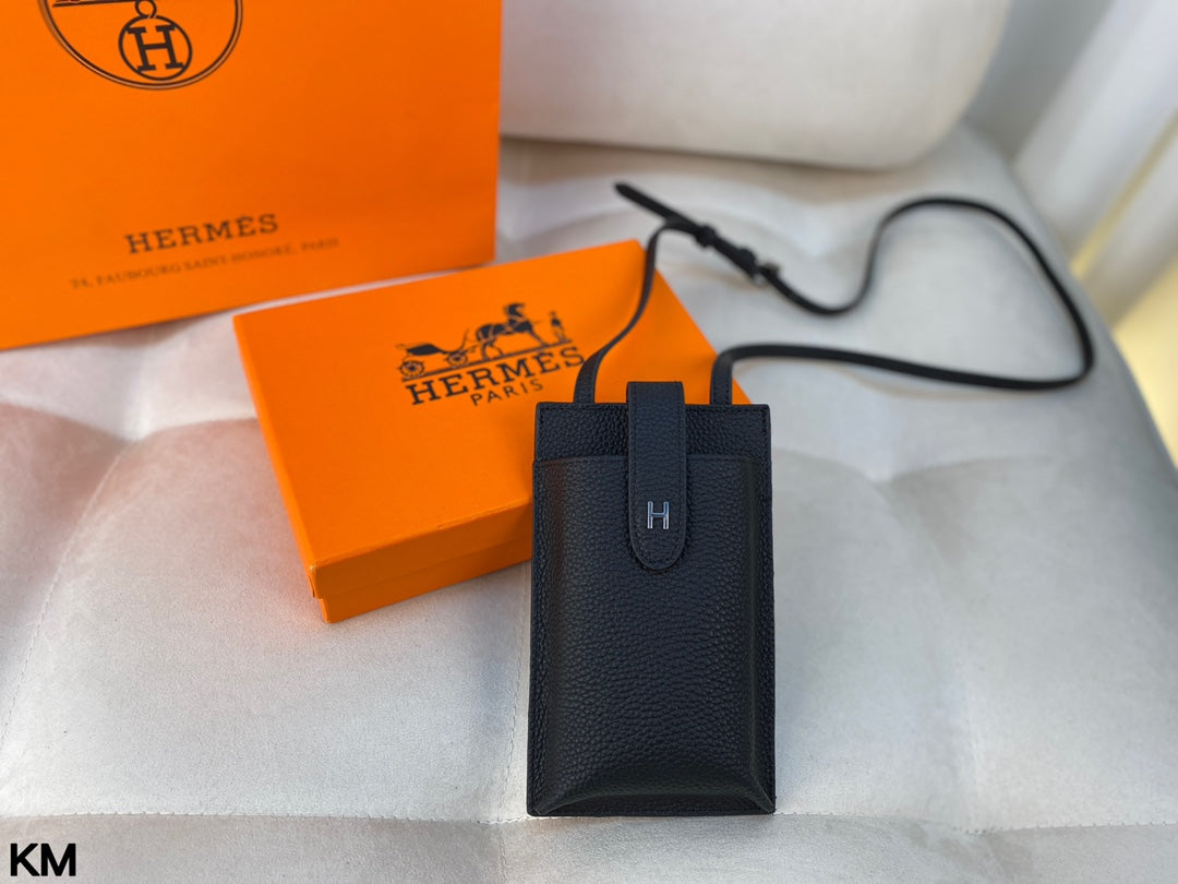 HERMES 携帯電話バッグ