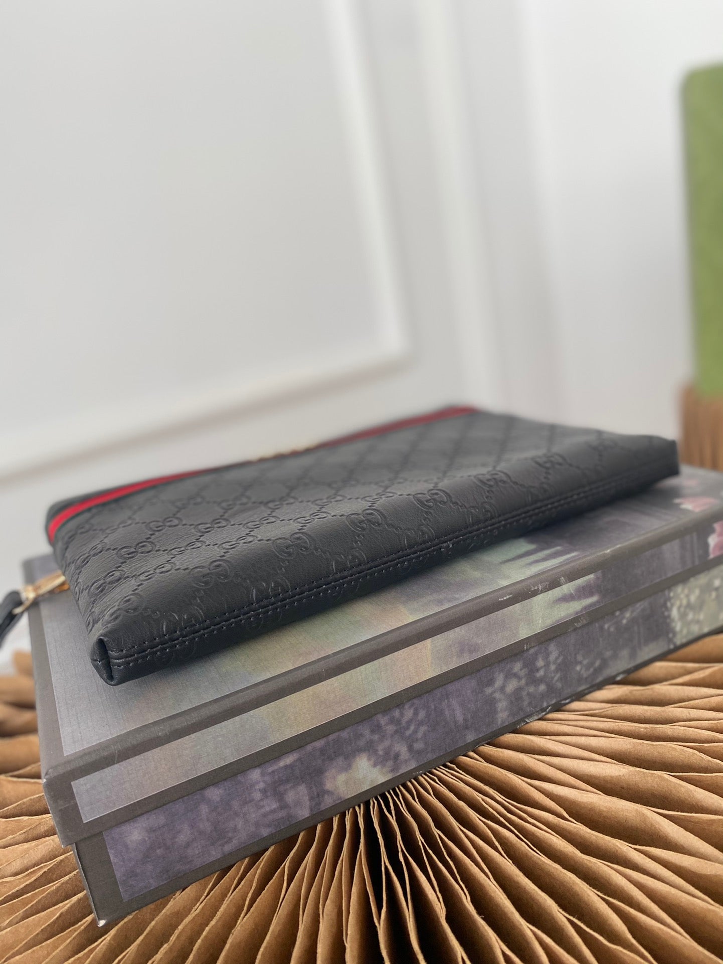 GUCCI(グッチ)クラッチバッグ 28*18 cm