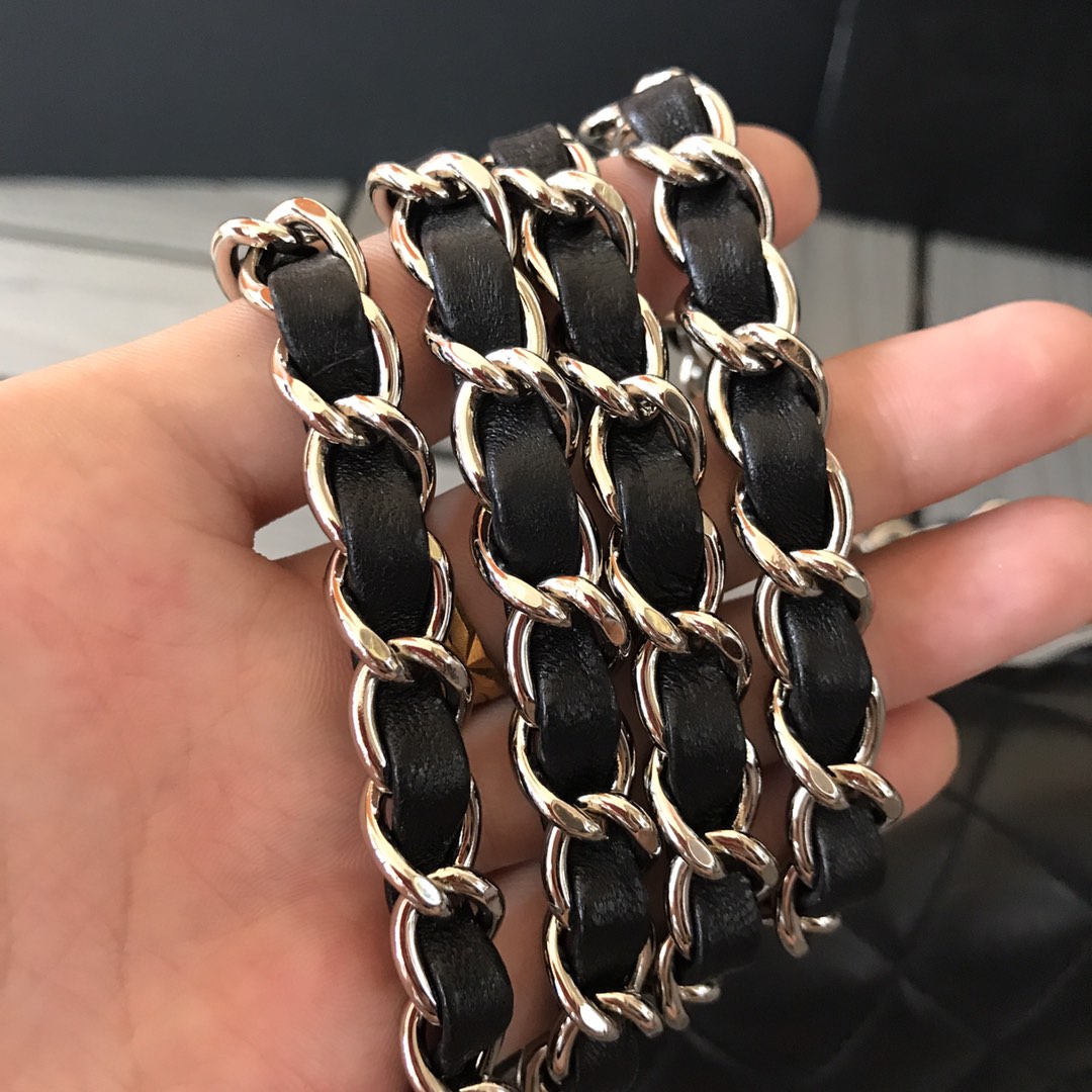 Chanel Flap Bag 1112