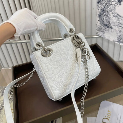 人気カラーお早めに【Dior】LADY DIOR MY ABCDIOR バッグ ラテ