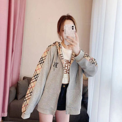 【BURBERRY】男女兼用、ご好評に付き再入荷！