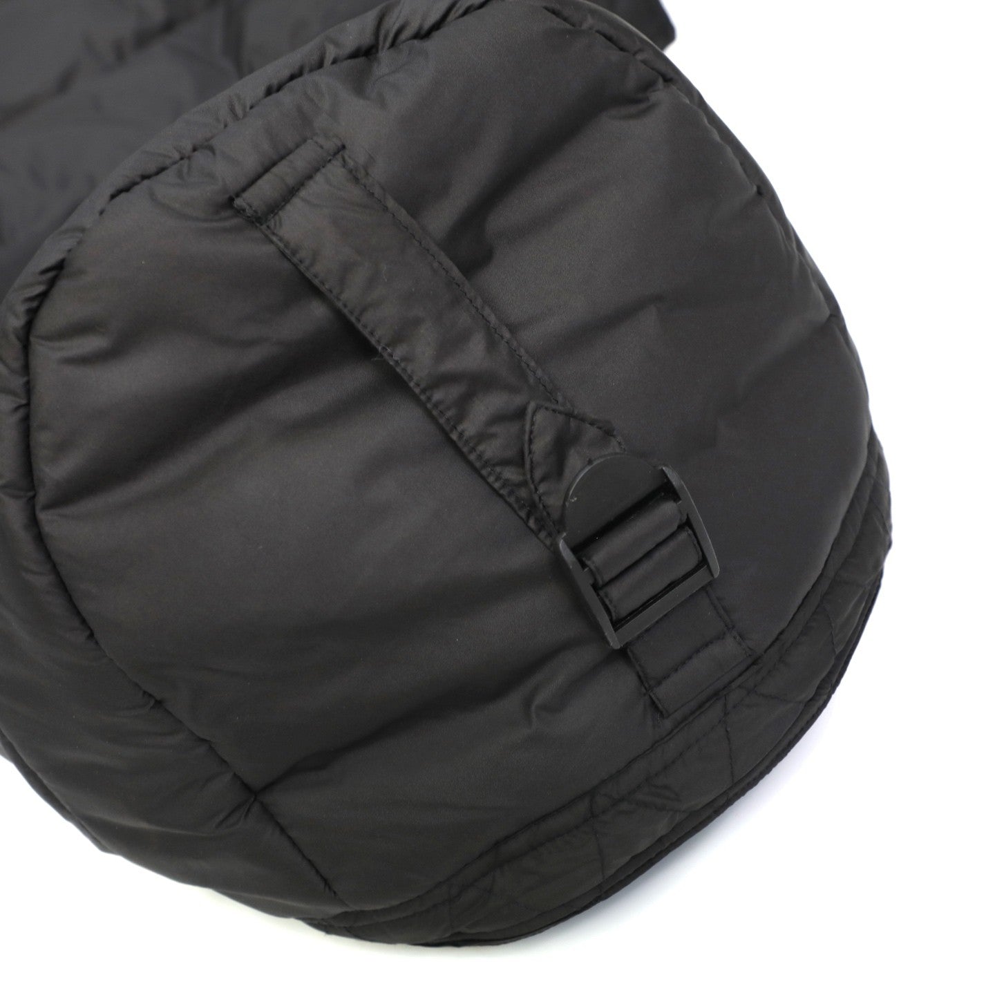 【BUREERRY旗艦店】（バーバリー）着脱式ダウンジャケット、ご好評に付き再入荷！！