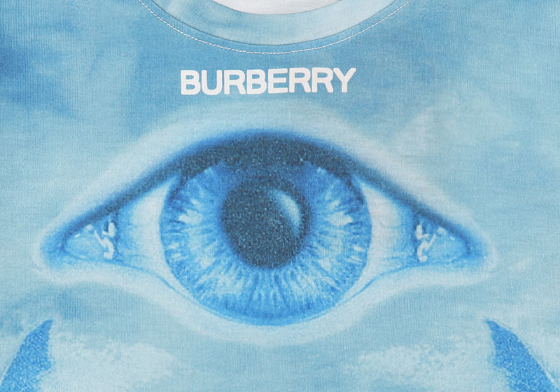 【Burberry】男女兼用、ご好評に付き再入荷！