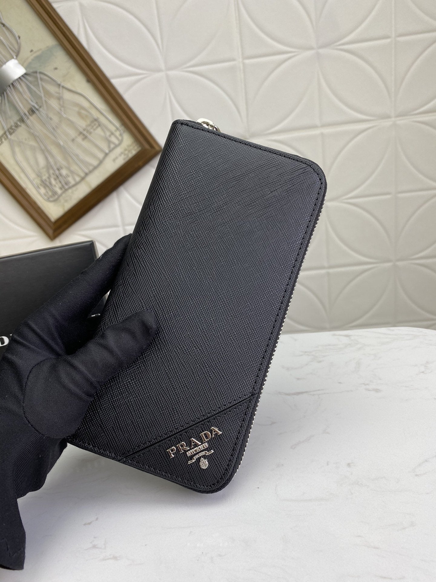 PRADA(プラダ) 財布19x12cm